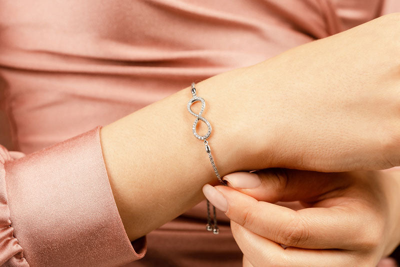 Endless Sparkle Adjustable Bracelet