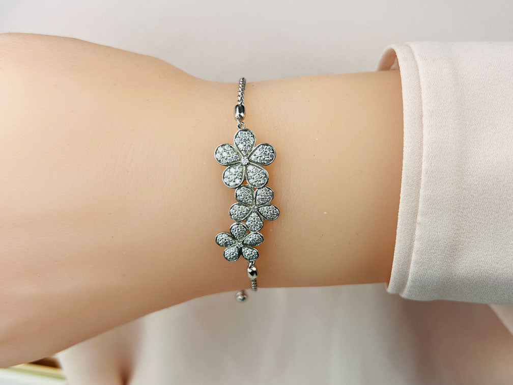 Three Flower Diamond Adjustable Bracelet