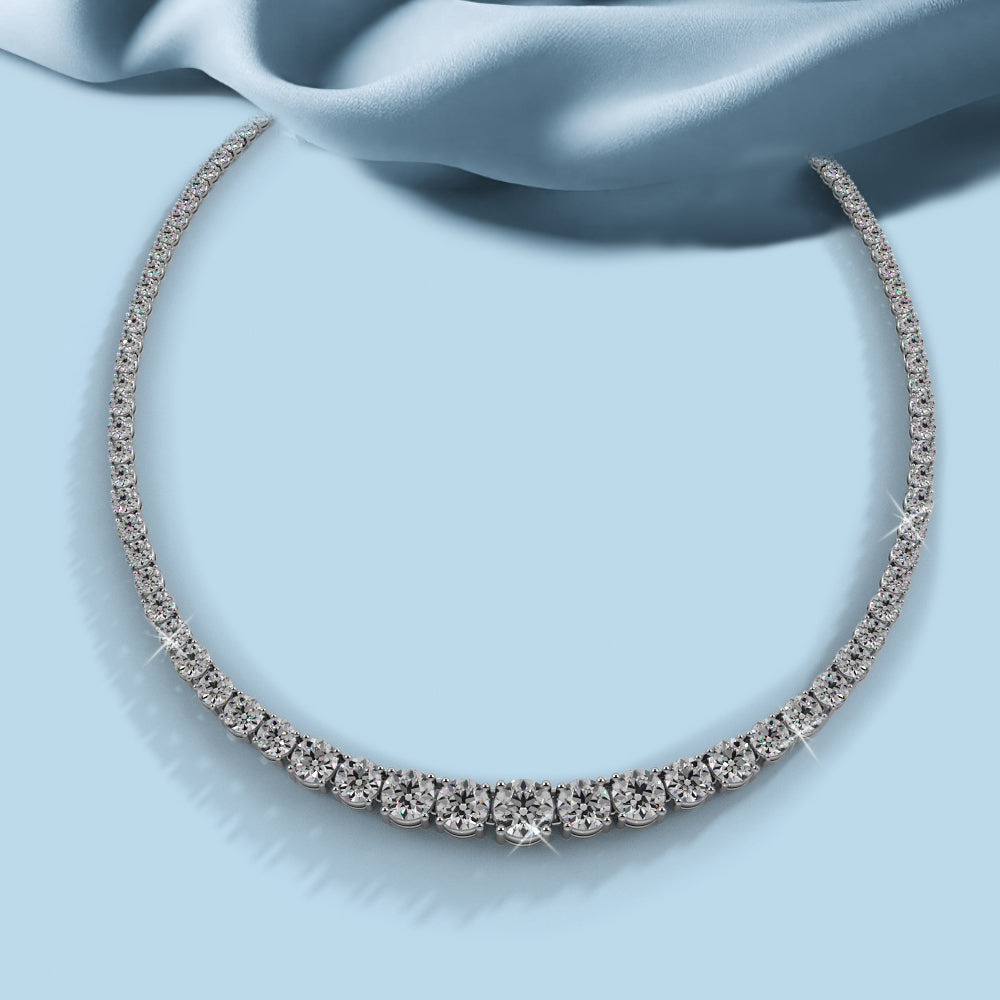 Classic Graduated Strand Of Diamonds